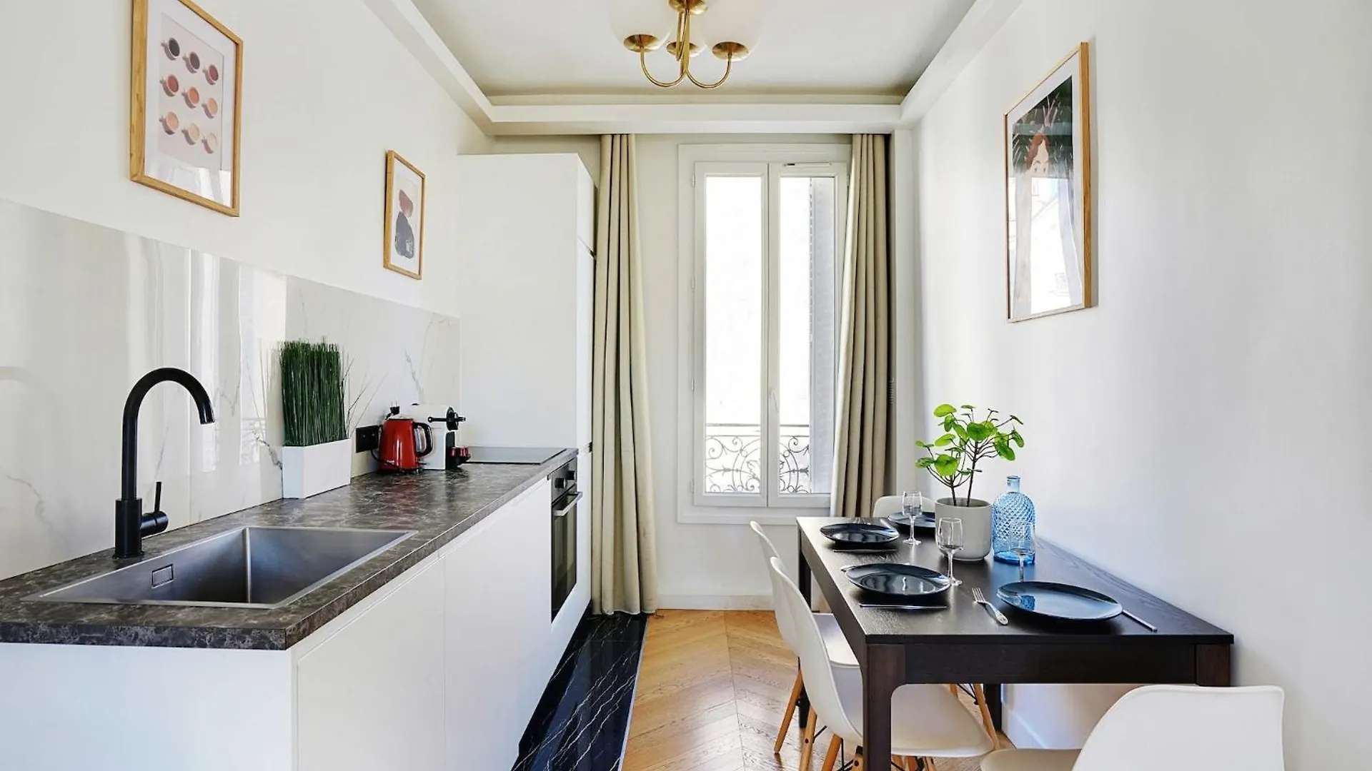Magnificent Apartment - 2Br 6P - Tour Eiffel Parigi