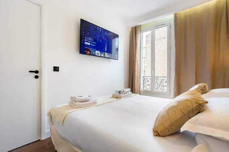 Magnificent Apartment - 2Br 6P - Tour Eiffel Paryż